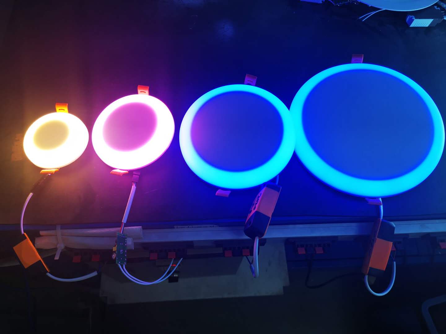 Frameless LED Dual-Color Panel Light‌ (1)