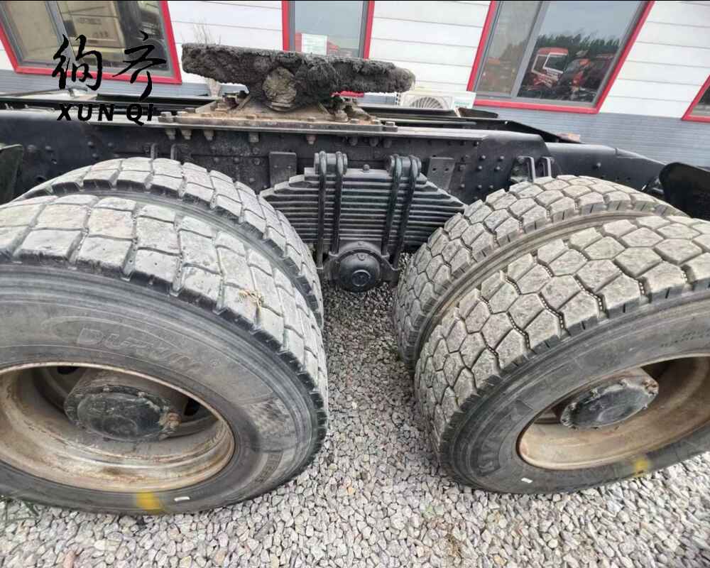 Used Shacman X3000 430hp 6x4 Tractor Truck