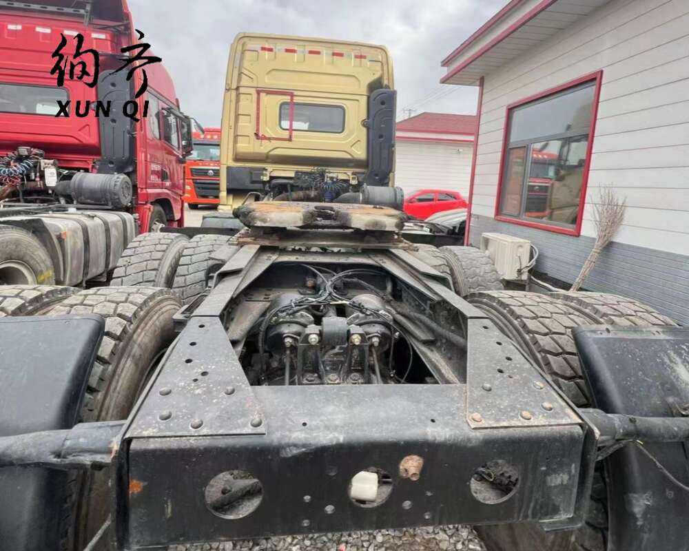 Used Shacman X3000 430hp 6x4 Tractor Truck