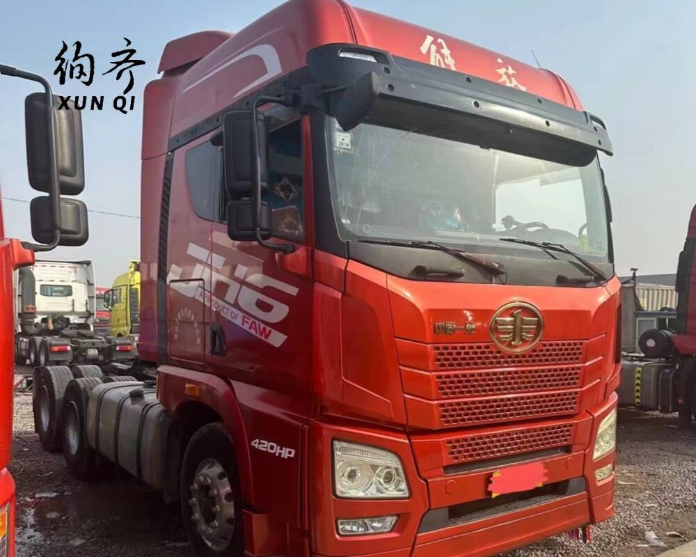 China Jiefang FAW JH6 6X4 TRACTOR TRUCK HIGH ROOF 420HP J5P J6P 4X2 6X4 TOW HEAD TRUCK