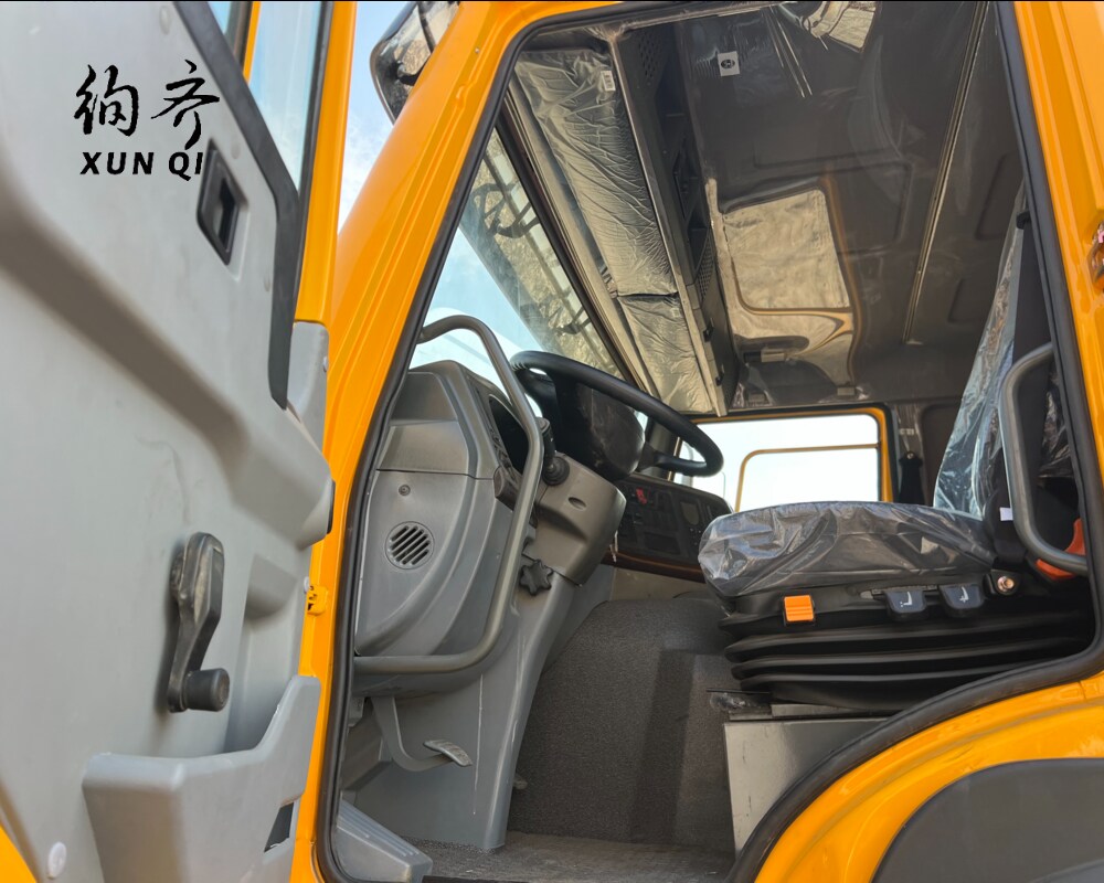 Factory direct sales low price  Sinotruk Second Hand 8X4 Howo High-sided Truck 371hp Used Heavy Truck Euro 23  Diesel Chinese Supplier