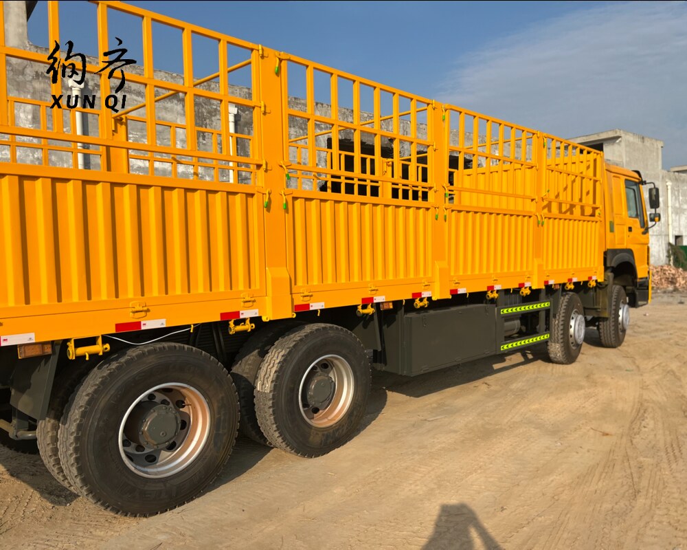 Factory direct sales low price  Sinotruk Second Hand 8X4 Howo High-sided Truck 371hp Used Heavy Truck Euro 23  Diesel Chinese Supplier