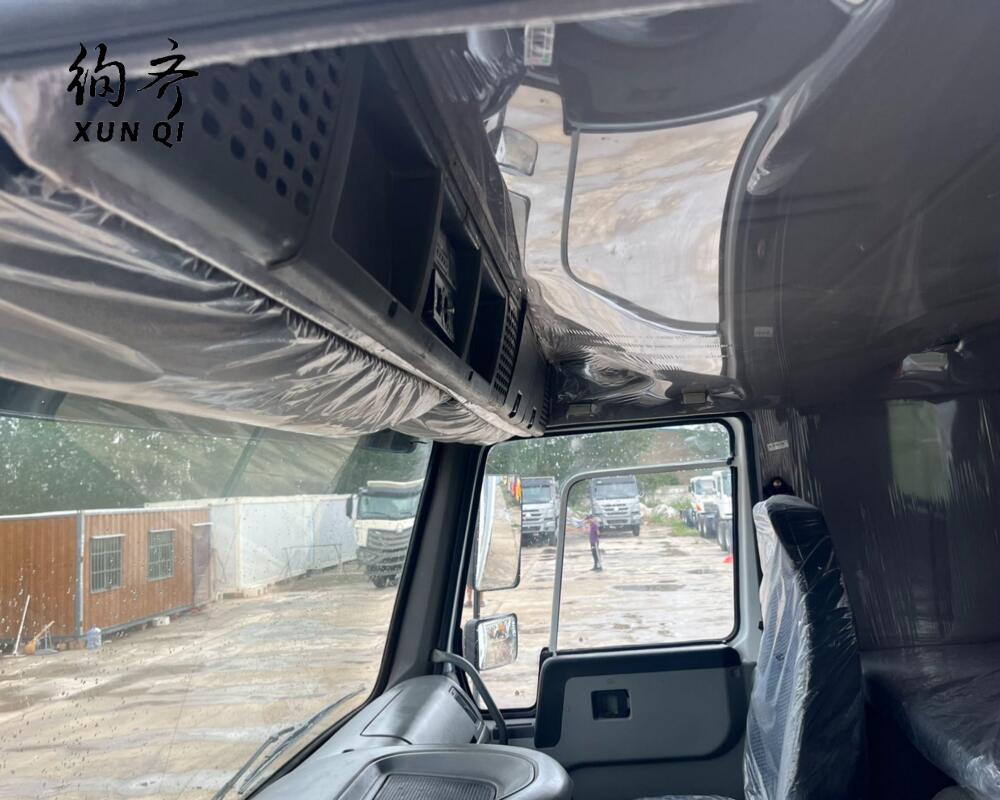 Sinotruk Second Hand 8X4 Howo Dump Truck Used Heavy Dump Truck Euro 2 Diesel Chinese Supplier