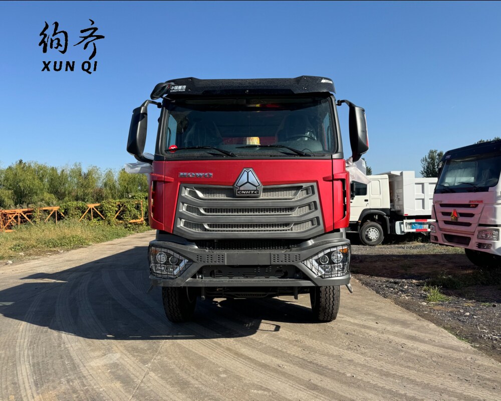 used refurbished Brand new 8x4 Drive Hohan Dump Truck with Weichai Engine Leftright Steering Euro 23 Emission for Heavy Diesel Fuel 45 tons 12 tyres