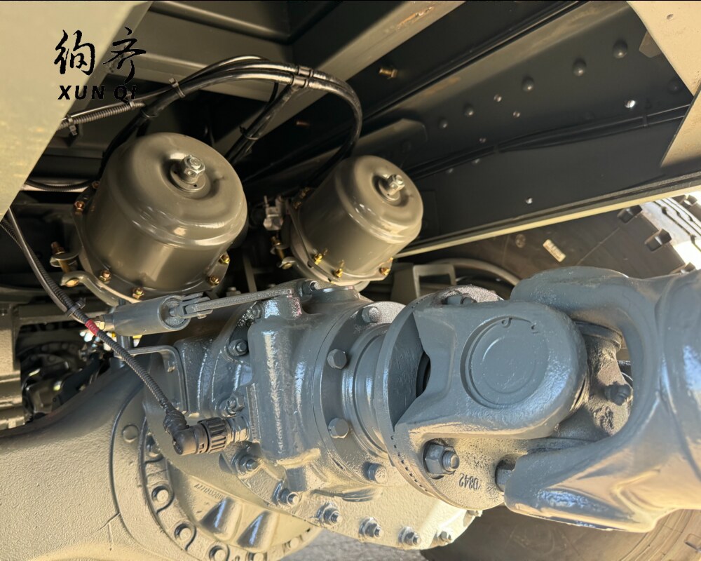 used refurbished Brand new 8x4 Drive Hohan Dump Truck with Weichai Engine Leftright Steering Euro 23 Emission for Heavy Diesel Fuel 45 tons 12 tyres