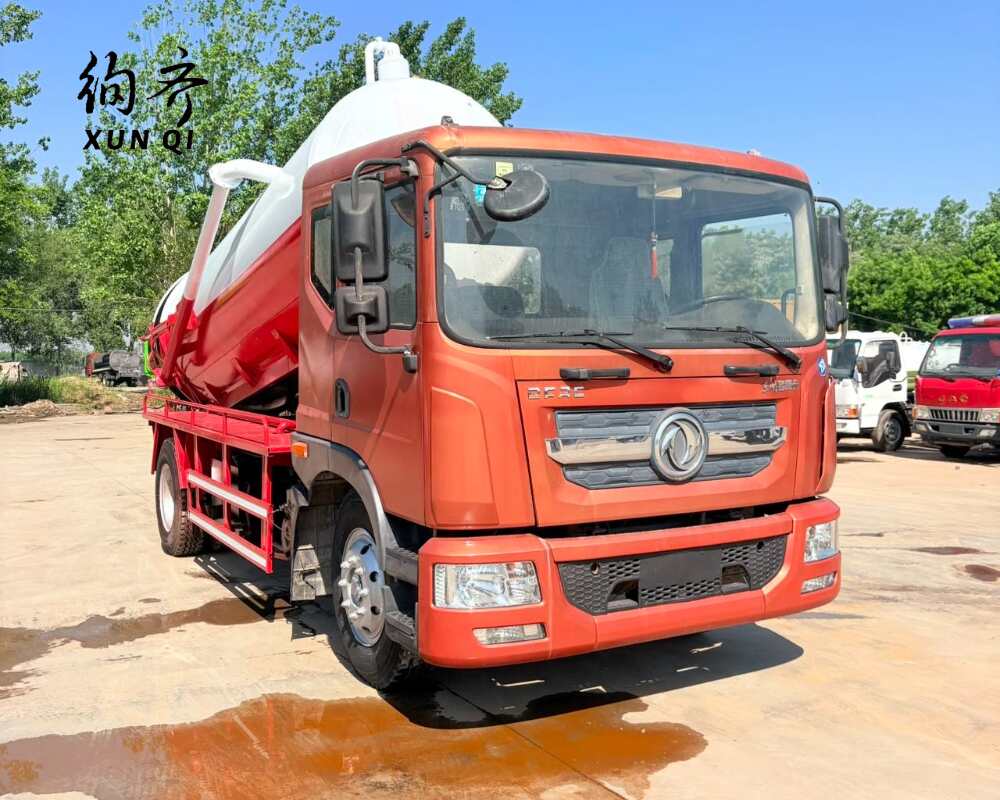 Used Dongfeng 4×2 270-375HP Sewage suction truck 10cbm 12cbm Dongfeng Dollicar Vacuum sewage truck