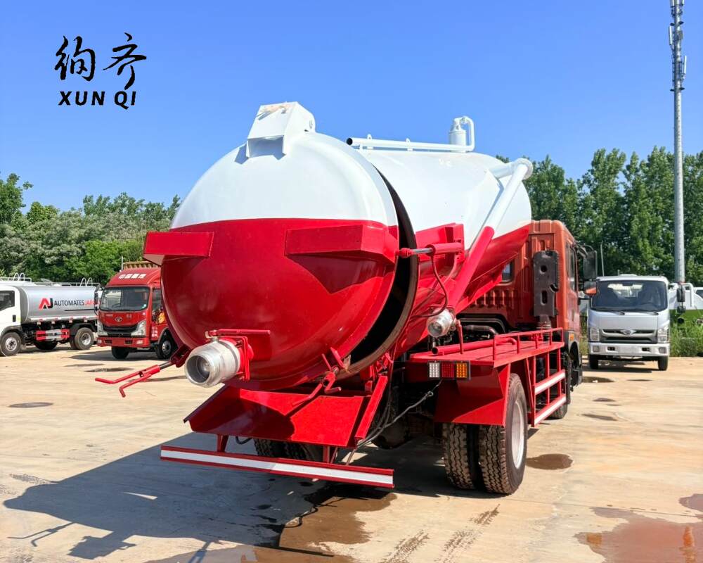 Used Dongfeng 4×2 270-375HP Sewage suction truck 10cbm 12cbm Dongfeng Dollicar Vacuum sewage truck