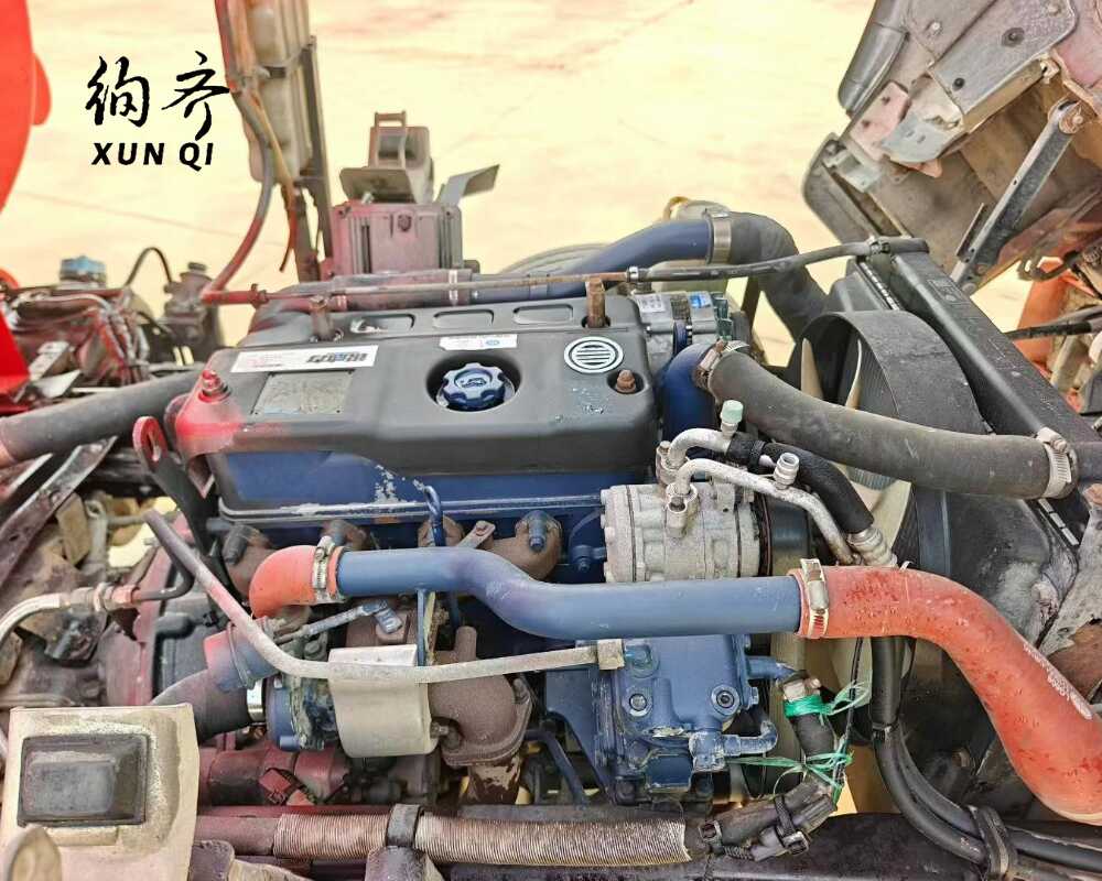Used FAW 4×2 110 hp Water Tank Truck Euro V 4-ton 4–5 cubic 4-cylinder diesel engine