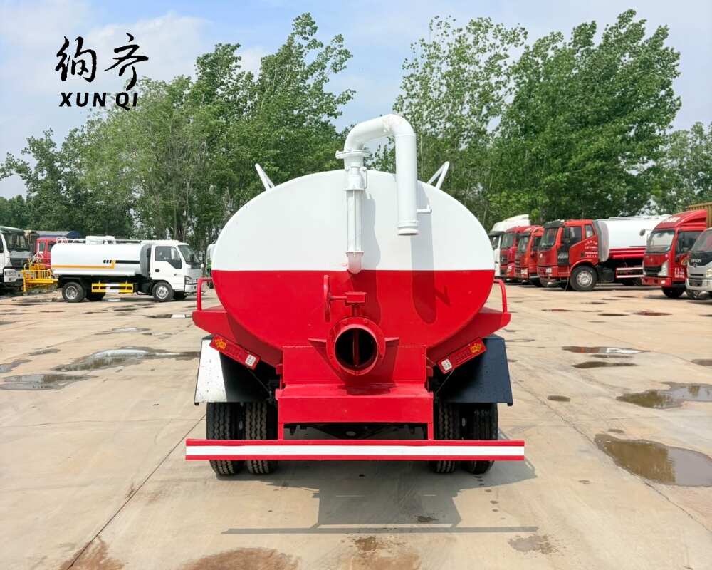 Used Foton 4×2 141hp vacuum truck 6 meters china truck Euro 5 Diesel engine