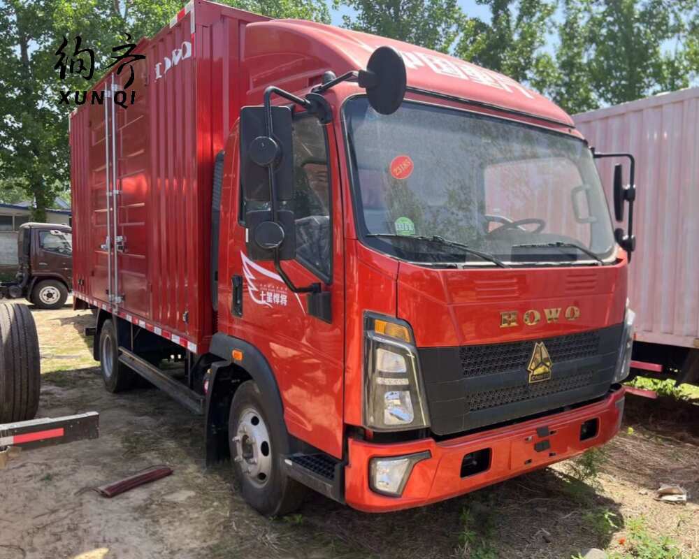 Used Howo 6×2 290 hp Box Truck Euro VI 18-ton 6-cylinder diesel engine